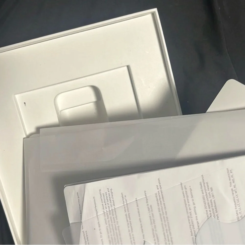 Apple Tablet - Sleek Silver
